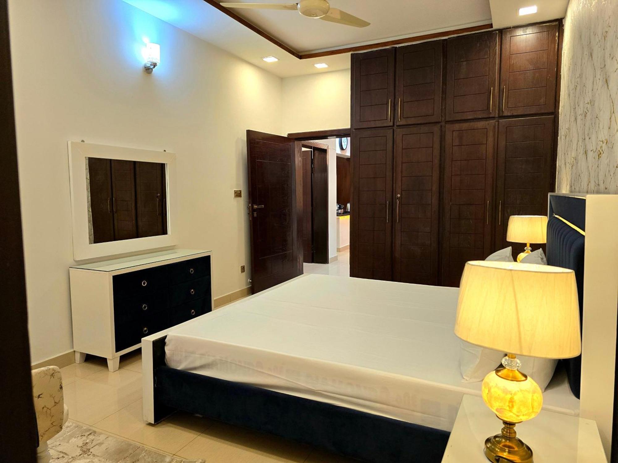 The Millenial Apartments & Suites Bahria Town Rawalpindi Dış mekan fotoğraf